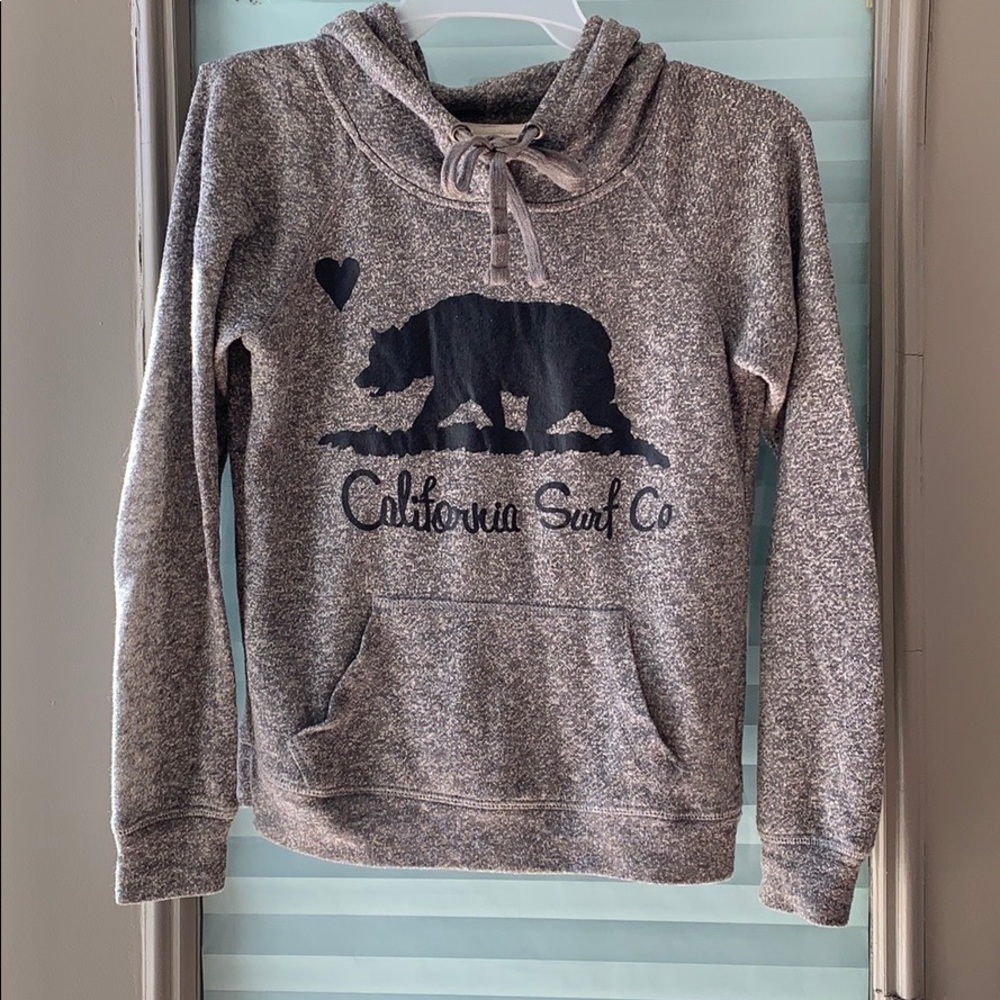 Rosette sweatshirts size small